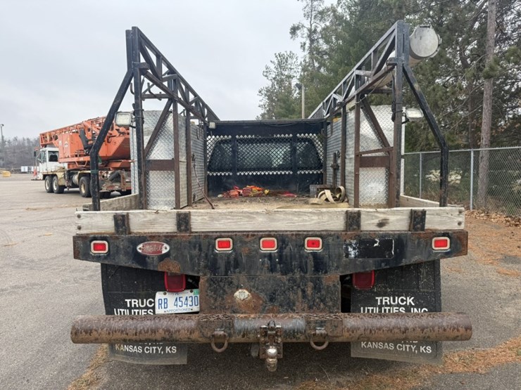 2012-ford-f550-image-5