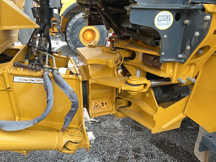 2020-bell-b30-image-4