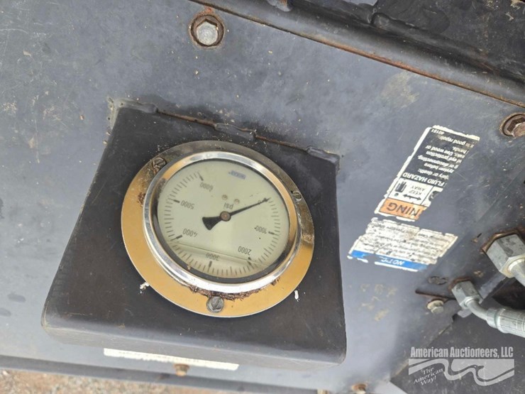 bradco-mm72-72"-hyd-brush-mulching-head-image-4