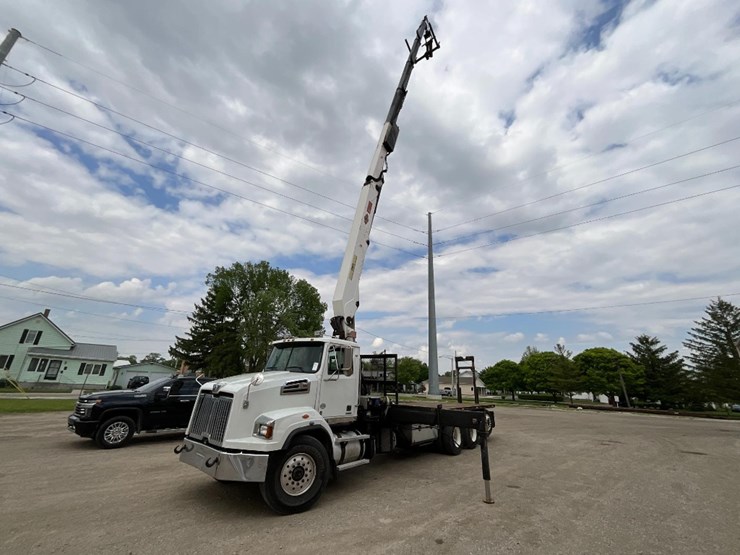 western-star-4700sb-image-3