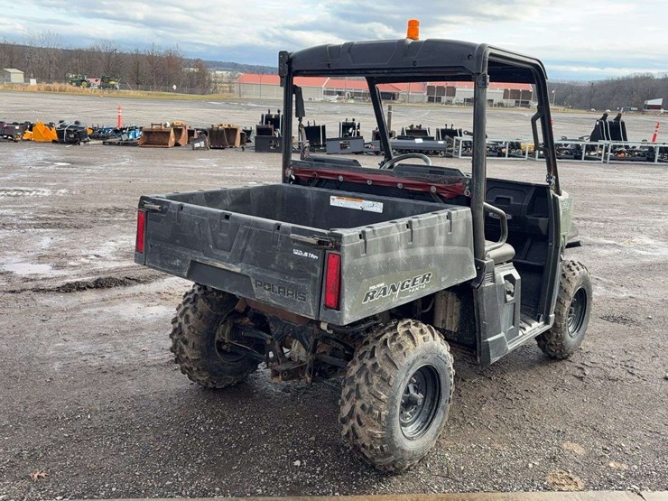 2015-polaris-ranger-image-3