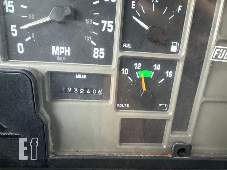 international-4700-image-14