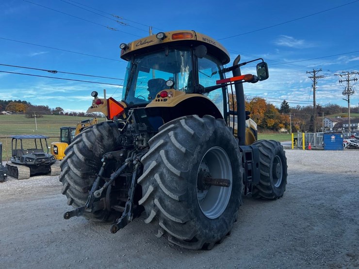 2011-challenger-mt675c-image-5