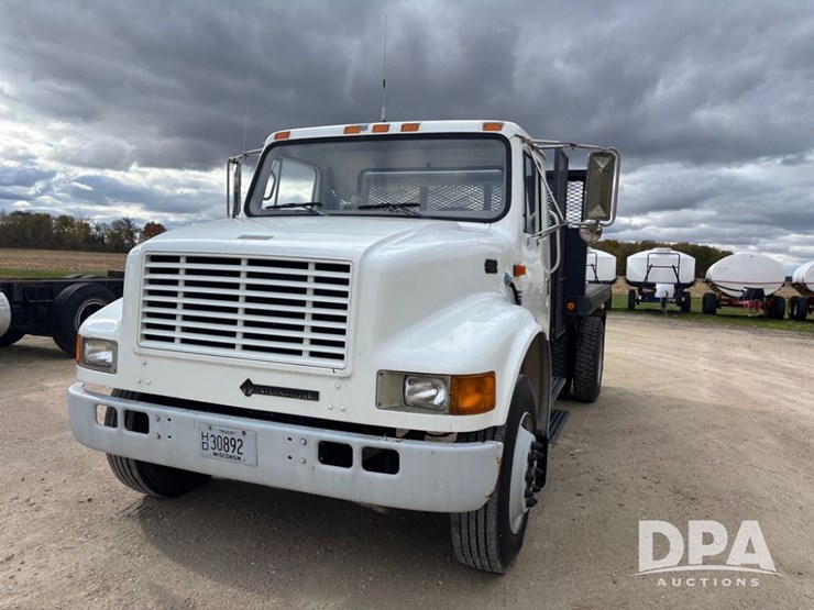 2000-international-4700-image-15