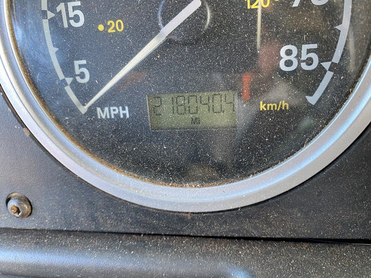 #205-•-2004-sterling-grapple-truck-(has-wi-title)-(chetek,-wi)-image-54