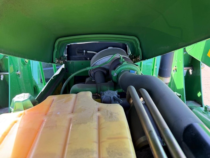 john-deere-6310-image-21