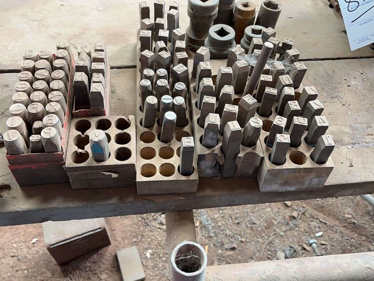 table,-stencils-and-contents-image-1