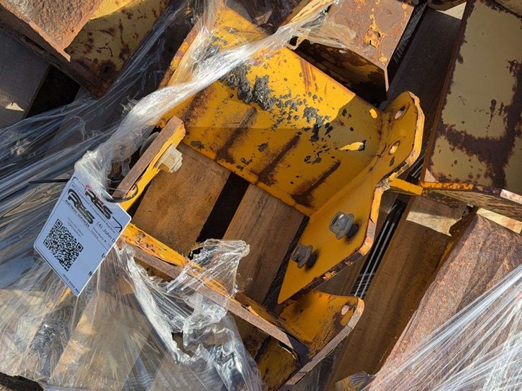 (4)-john-deere-bolt-on-weight-brackets-image-4