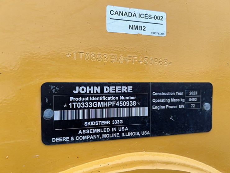 2023-deere-333g-image-15