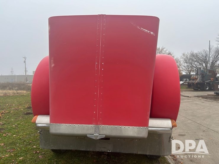 1999-peterbilt-379-image-43