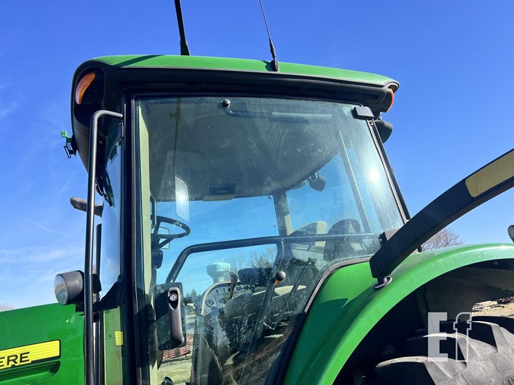 john-deere-7830-image-26