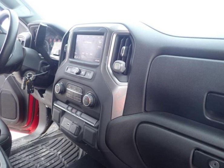 chevrolet-silverado-1500-image-58