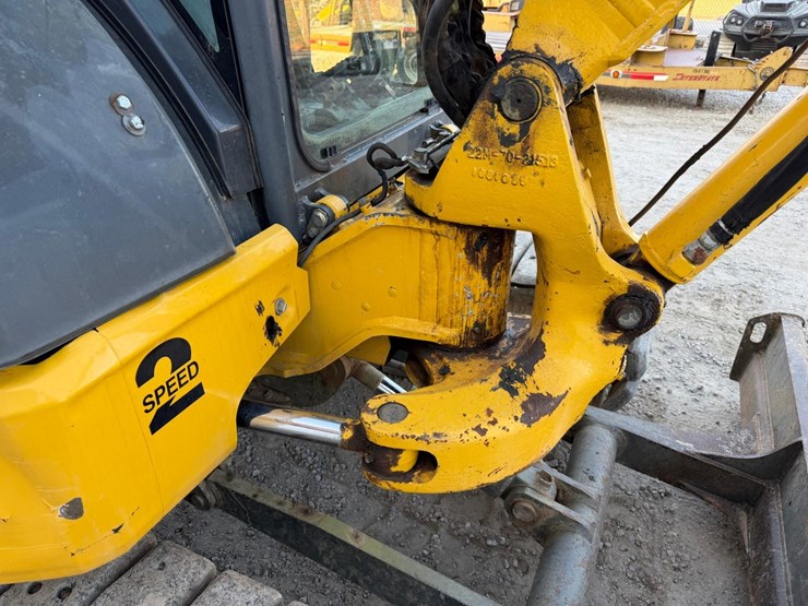 2010-komatsu-pc55mr-3-image-26