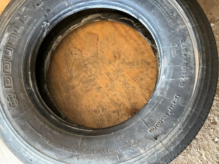 #513-•-double-coin-tires-image-11