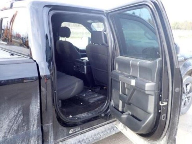 ford-f150-xlt-image-42