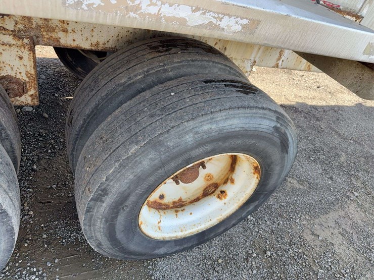 2006-pinson-feed-trailer-image-8