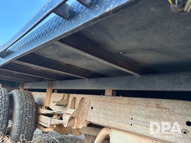 2009-chevrolet-3500hd-image-37