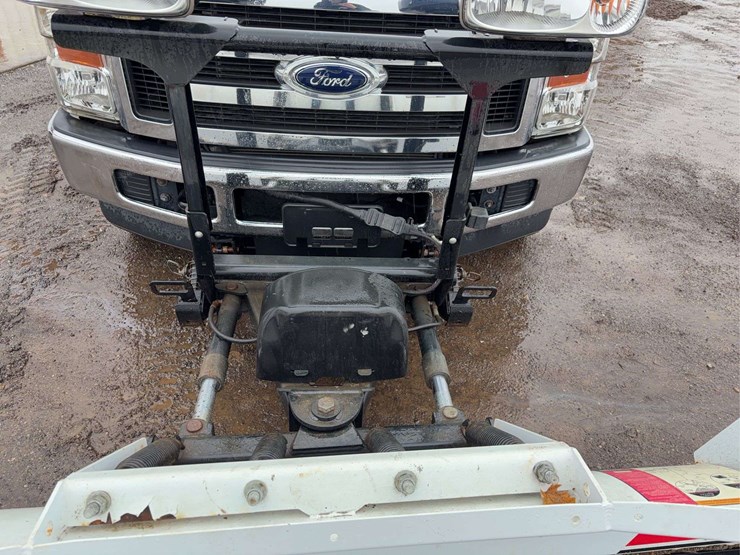 2009-ford-f250-image-17