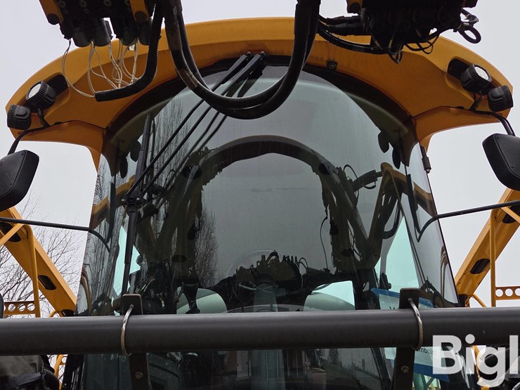 hagie-sts12-image-12