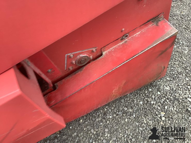 case-1063-corn-head-image-16