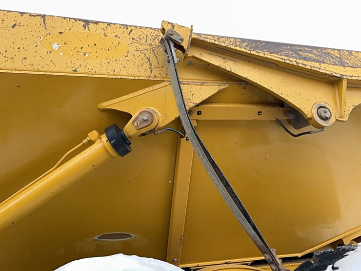 2021-bell-b30-image-13