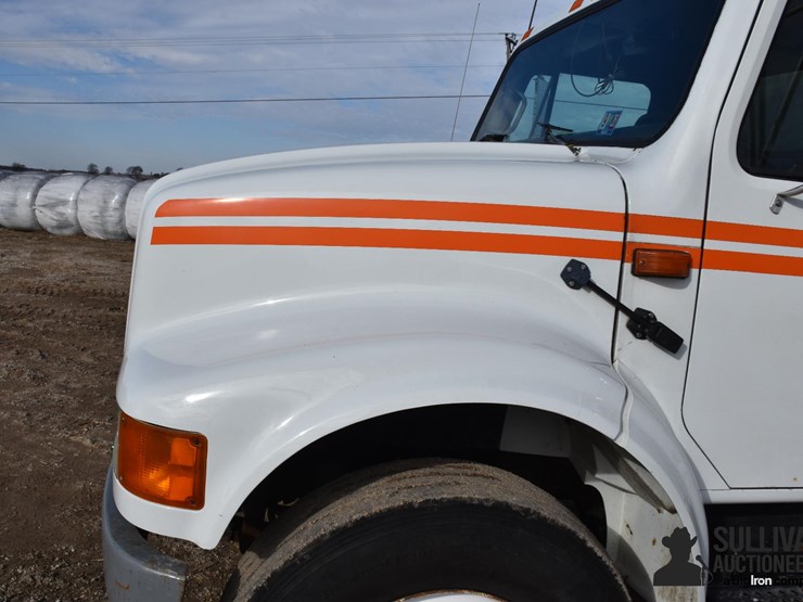 1991-international-4900-image-11