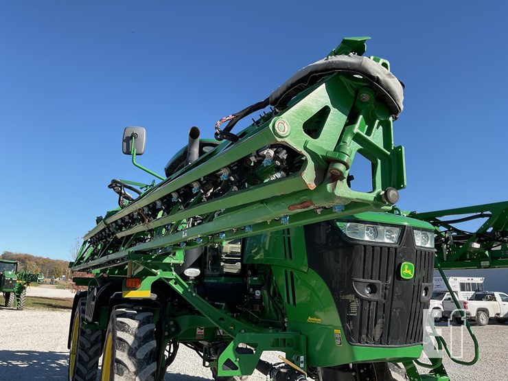 john-deere-r4038-image-14