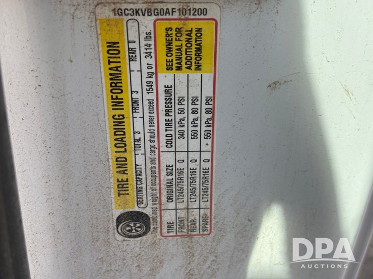 2010-chevrolet-silverado-2500hd-image-82