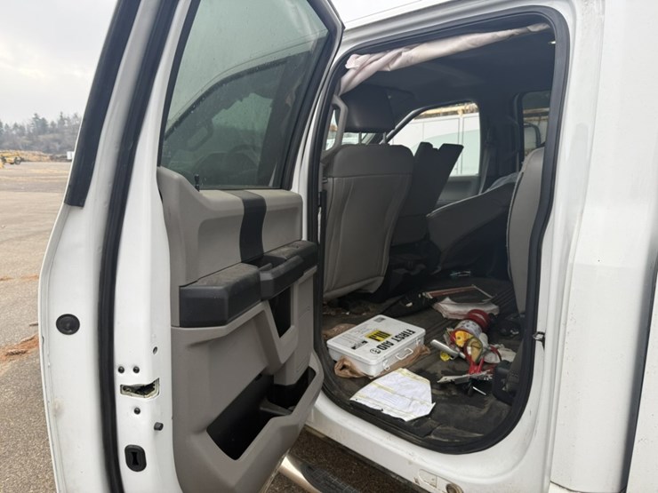 2018-ford-f250-image-22