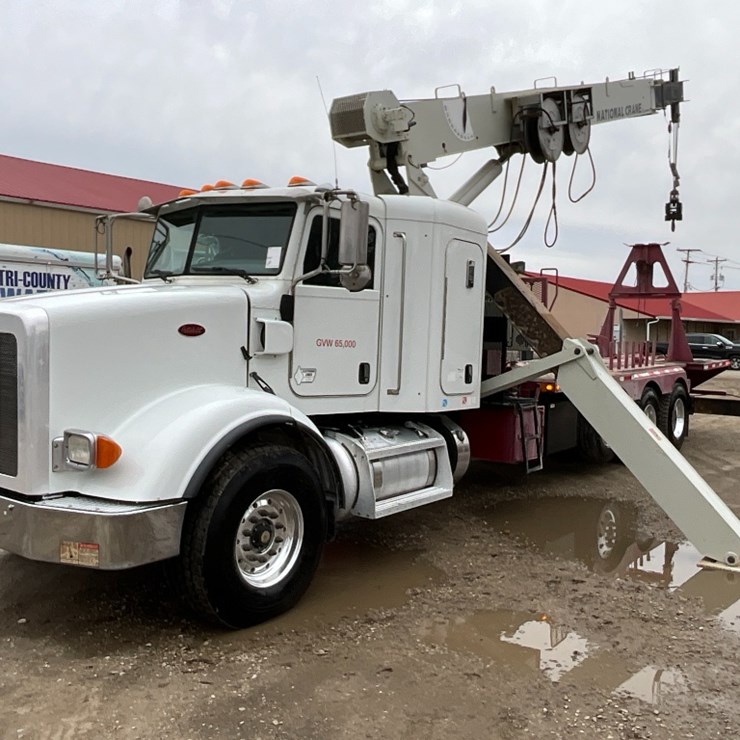 2015 PETERBILT 365