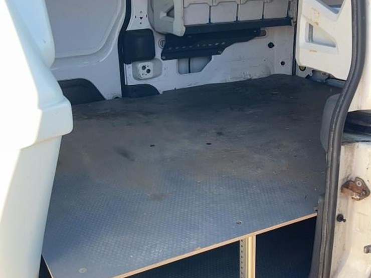 ford-transit-connect-image-11