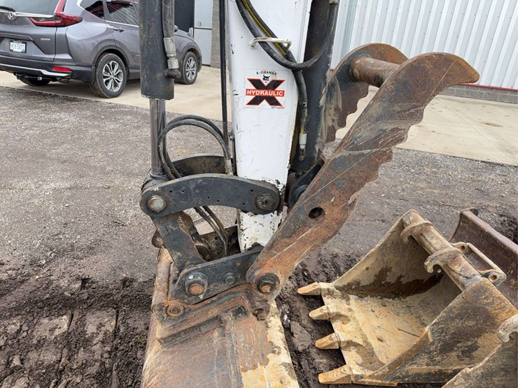 2020-bobcat-e42-image-53