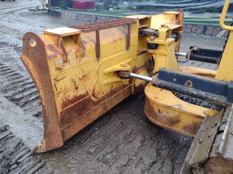 caterpillar-d6n-xl-image-17