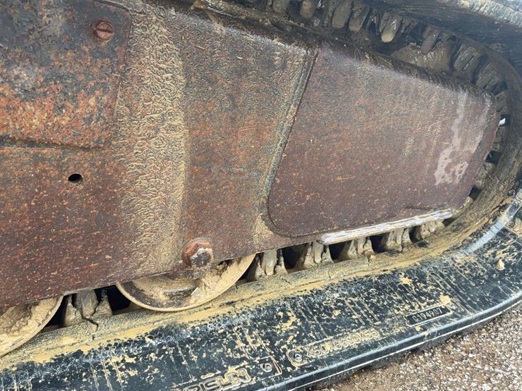 bobcat-t300-image-14