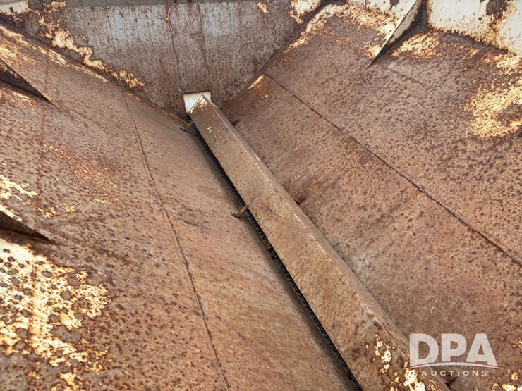 dry-spreader-buggy-(dr12582-unit-40)-image-20