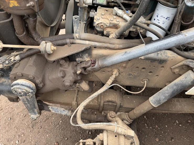 2001-international-4900-image-75