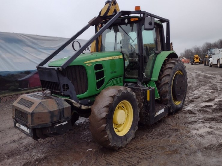 john-deere-7130-image-33