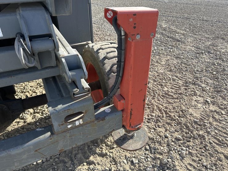 skyjack-sj8841rt-image-11