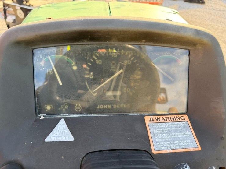 john-deere-4700-image-20