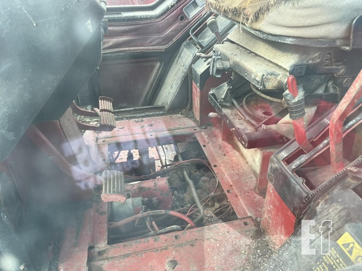 international-1086-image-4