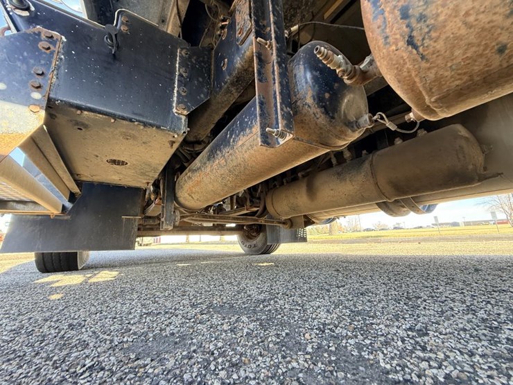 1993-kenworth-t800b-image-56