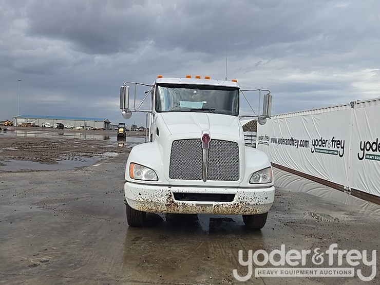 kenworth-t370-image-8