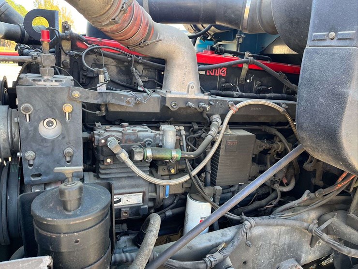 1995-international-f9370-image-13