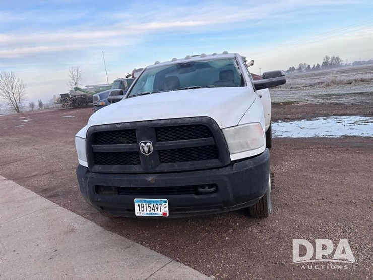 dodge-ram-3500-image-18