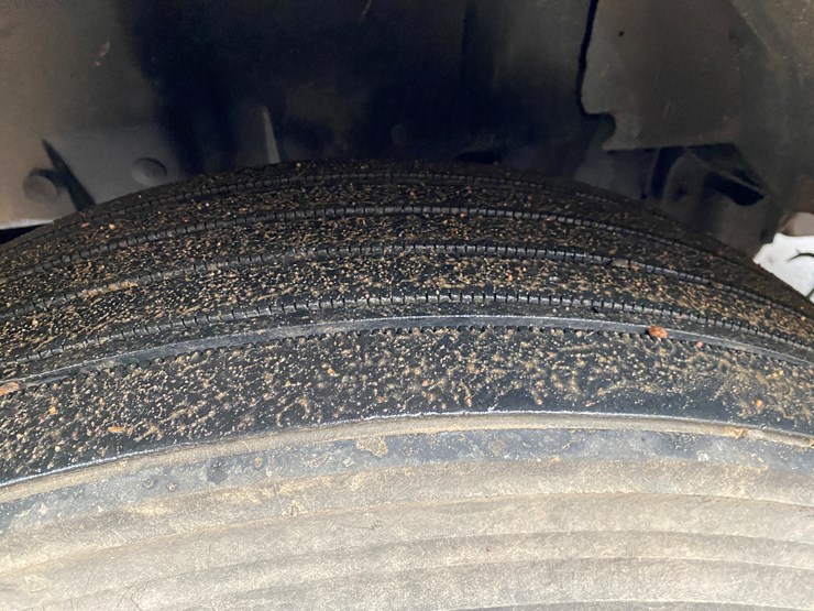 international-4700-image-14