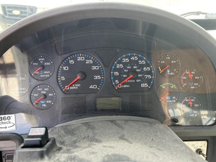 international-4000-image-107