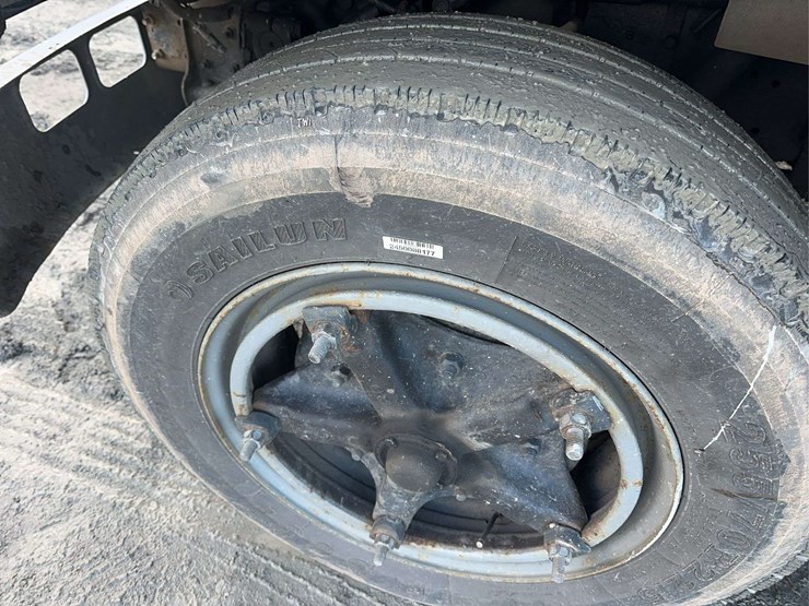 1991-international-4700-image-9