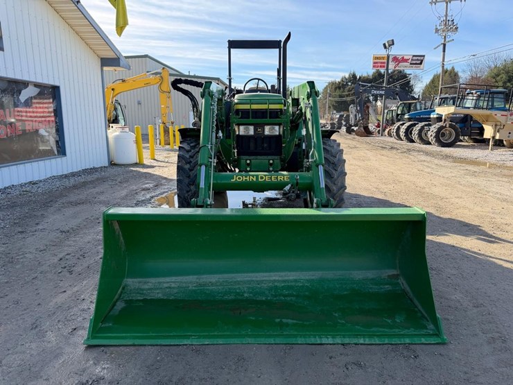 john-deere-6310-image-8