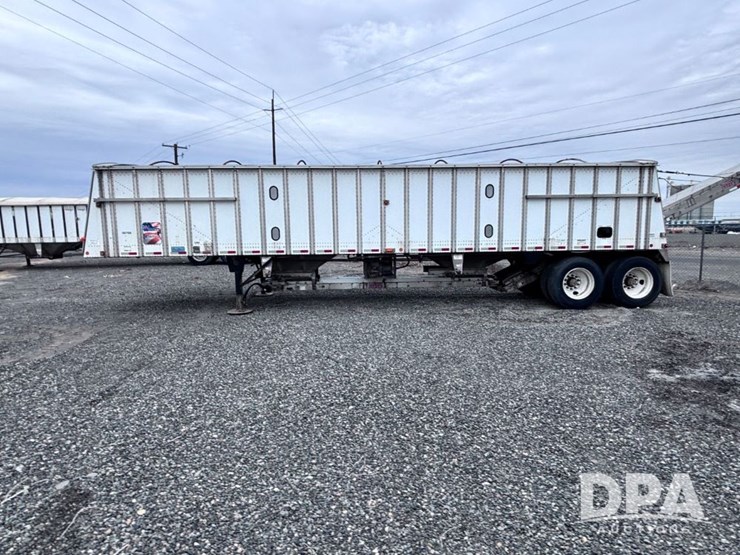 2013-merritt-hopper-image-17