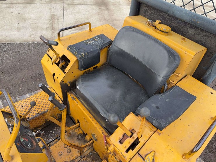 1976-deere-450c-image-28